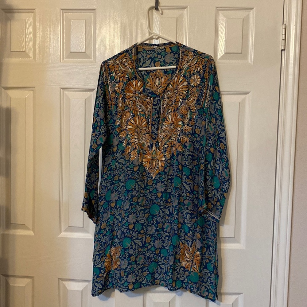 Silk kameez-type tunic with beautiful Indian embroidery.